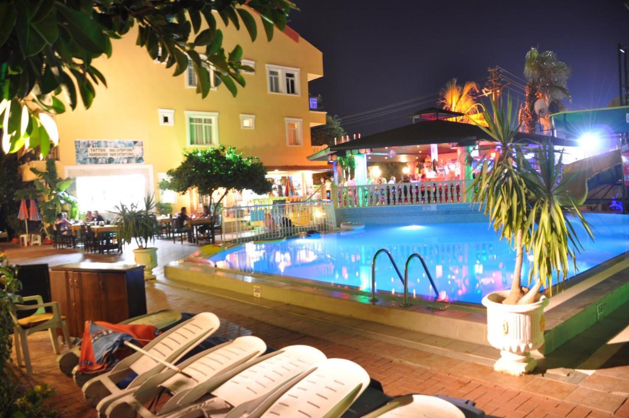 Maxwell Holiday Club Μαρμαρίς Εξωτερικό φωτογραφία