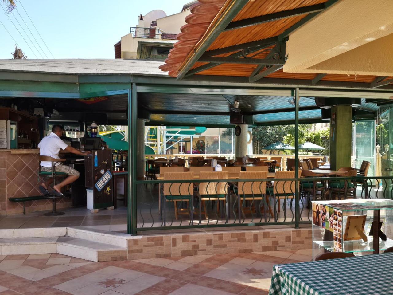 Maxwell Holiday Club Μαρμαρίς Εξωτερικό φωτογραφία